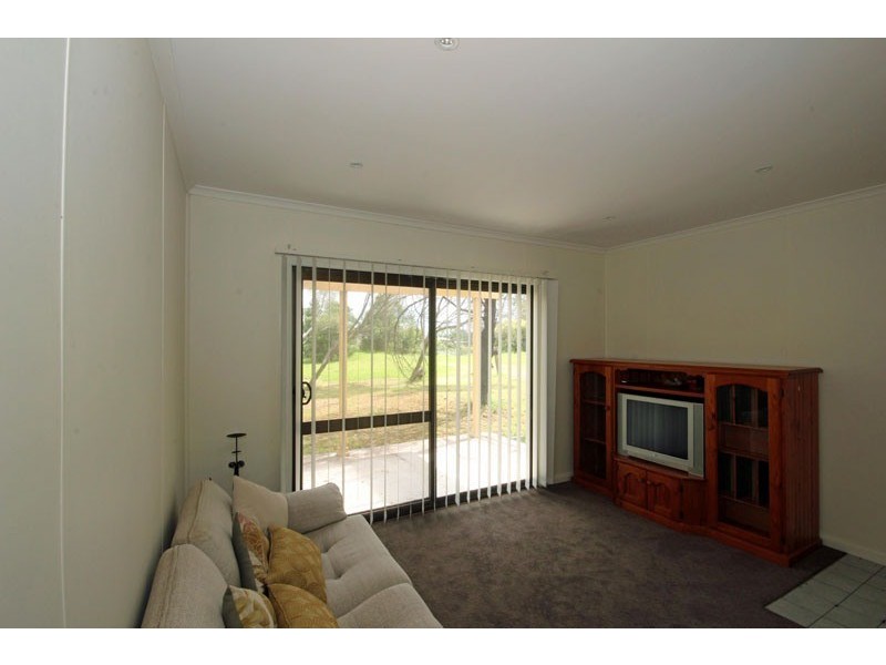 28 Darley Street, Thirlmere NSW 2572