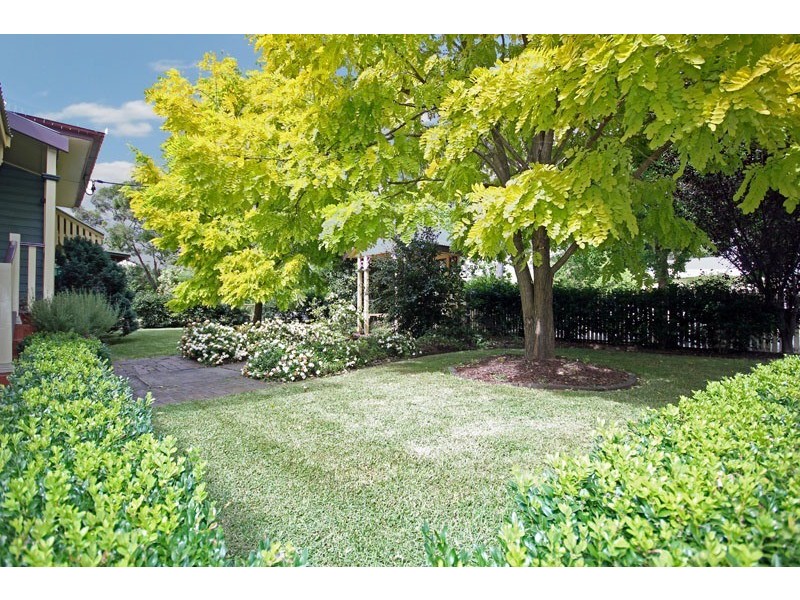 60 Carlton Road, Thirlmere NSW 2572
