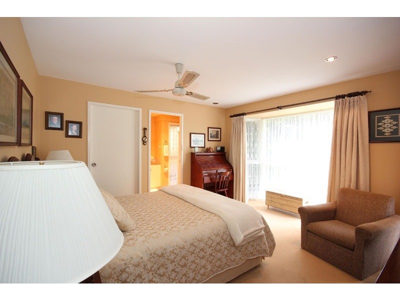 14 Kent Road, Picton NSW 2571