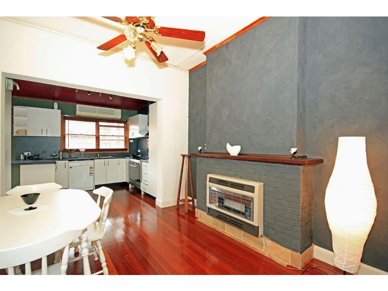 2 Kevin Place, Thirlmere NSW 2572