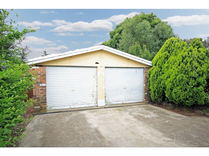 2 Kevin Place, Thirlmere NSW 2572