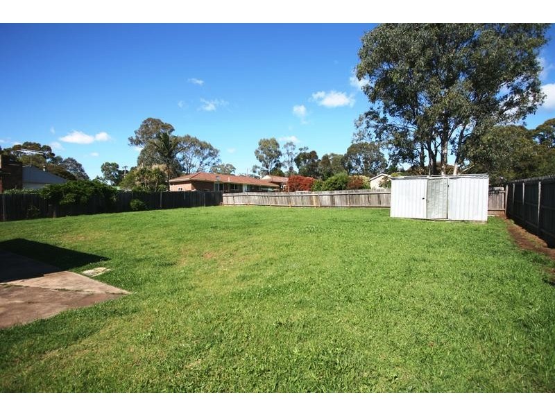 6 Railside Avenue, Bargo NSW 2574