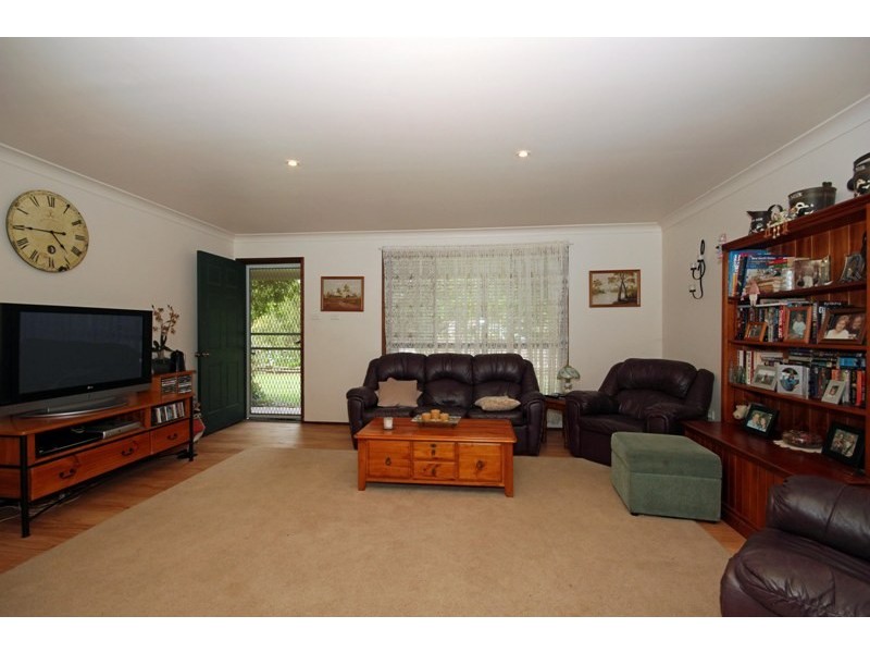 16 Horne Place, Bargo NSW 2574