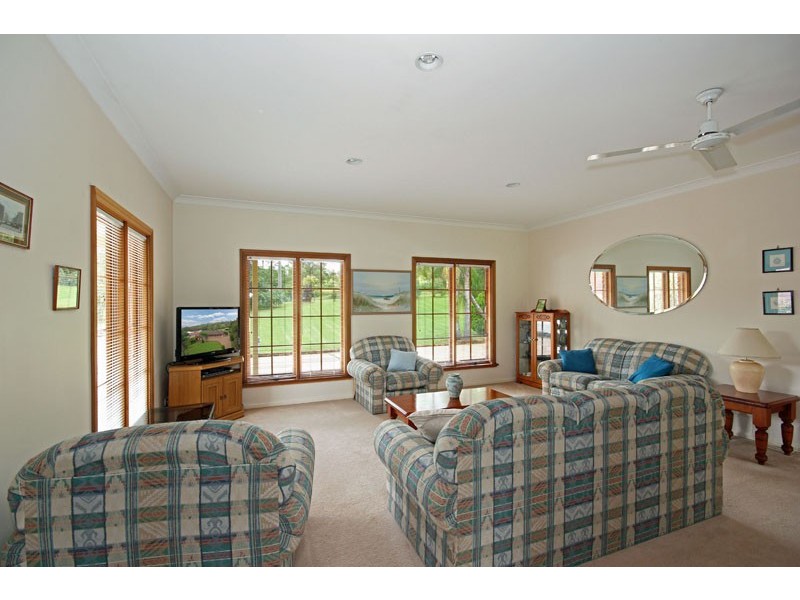 19 Remembrance Drive, Tahmoor NSW 2573