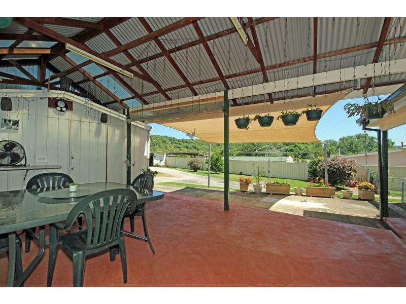 249 Argyle Street, Picton NSW 2571