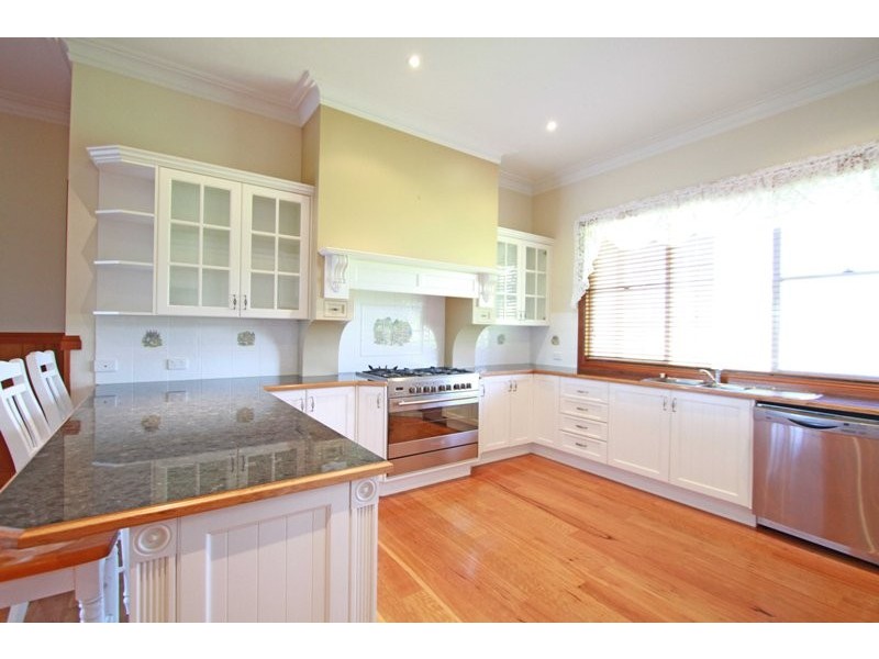 75 Byron Road, Tahmoor NSW 2573