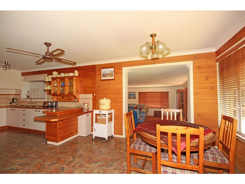 10 Nattai Street, Tahmoor NSW 2573