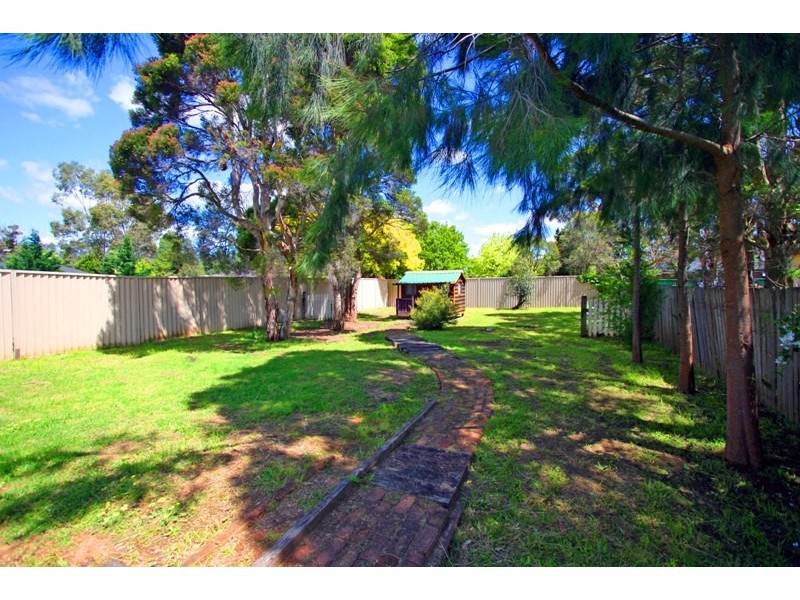 5 Wren Place, Thirlmere NSW 2572