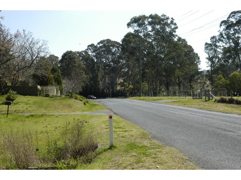 12 River Road, Tahmoor NSW 2573