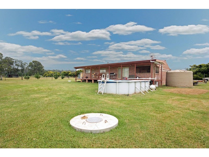 26 Lyrebird Road, Pheasants Nest NSW 2574