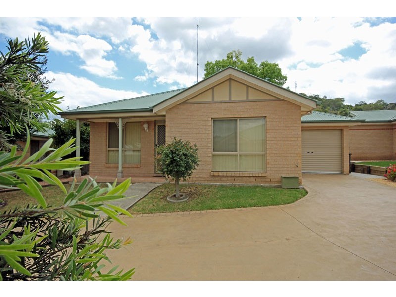 3/9 Colden Street, Picton NSW 2571