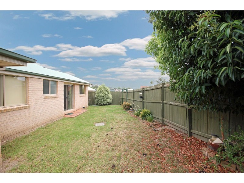 3/9 Colden Street, Picton NSW 2571