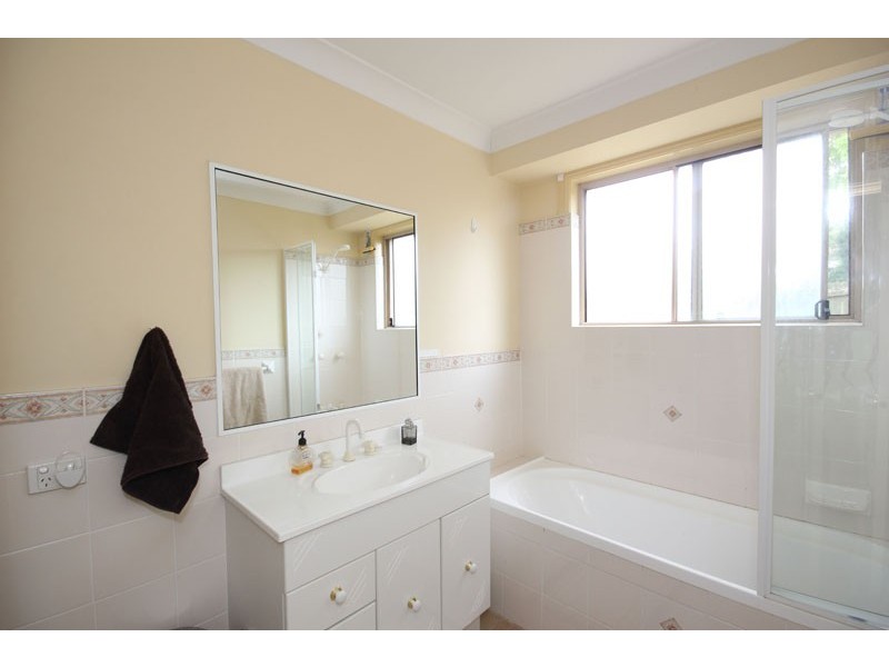 3/9 Colden Street, Picton NSW 2571