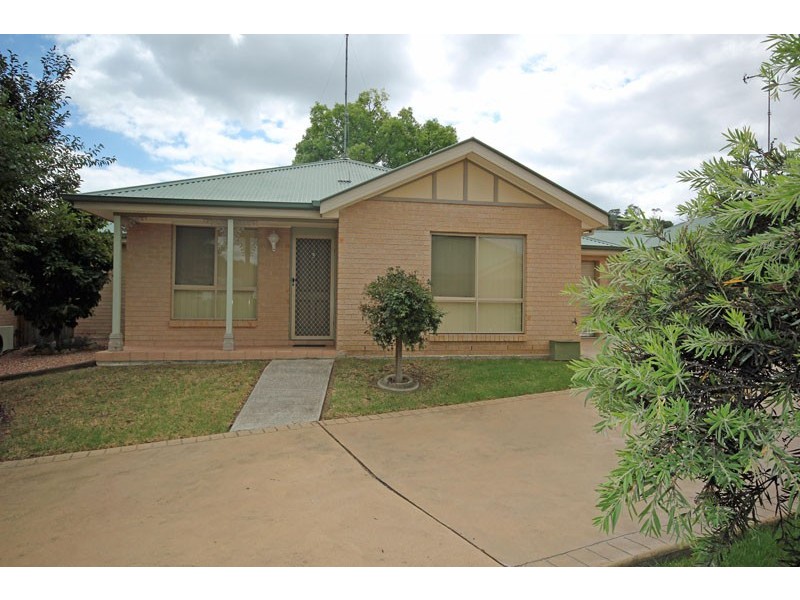 3/9 Colden Street, Picton NSW 2571