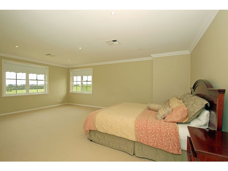 27 The Grange, Picton NSW 2571