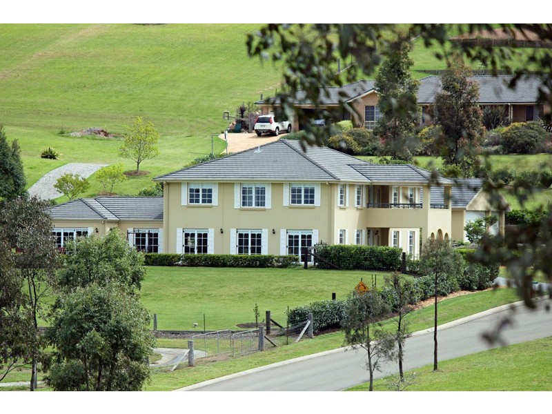 27 The Grange, Picton NSW 2571