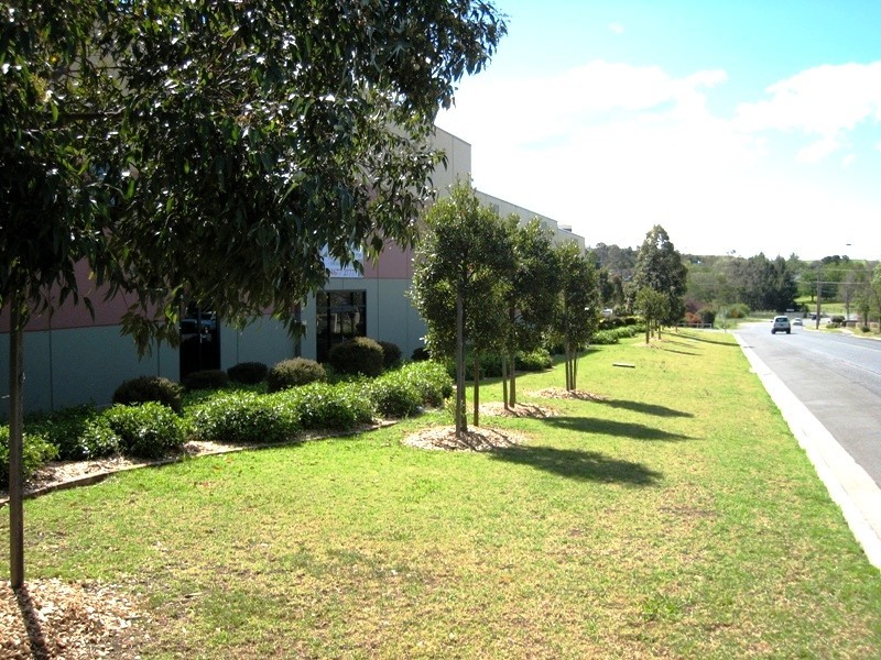 8/15 Henry Street, Picton NSW 2571