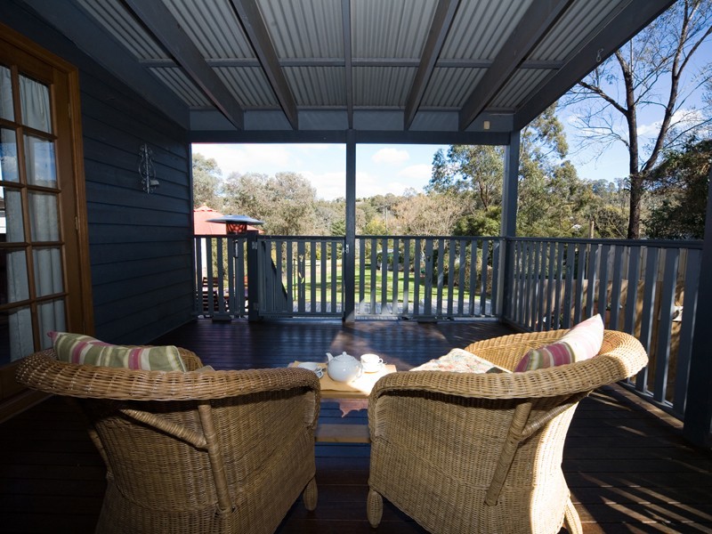 13 Campbell Street, Picton NSW 2571