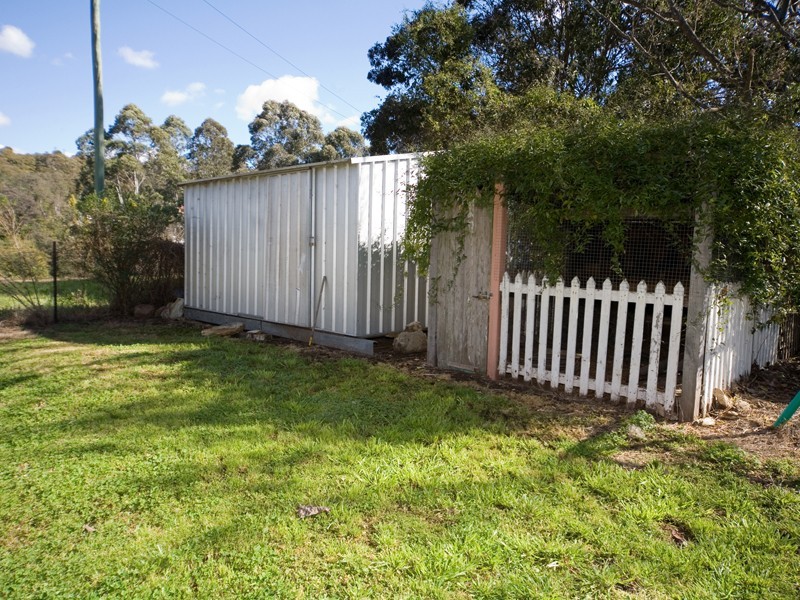 13 Campbell Street, Picton NSW 2571