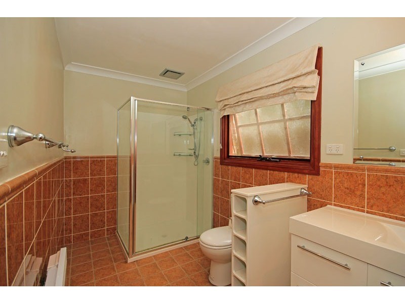 24 Campbell Street, Picton NSW 2571