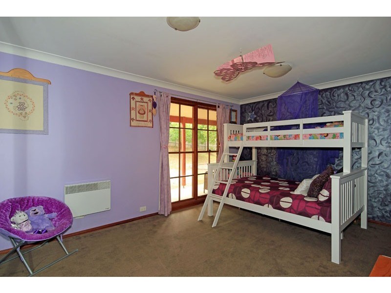 24 Campbell Street, Picton NSW 2571