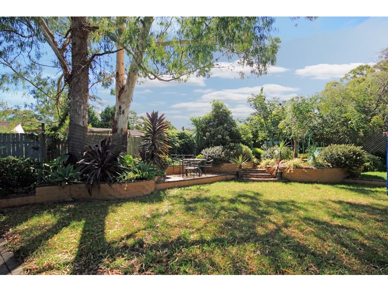 4 Bertha Street, Hill Top NSW 2575