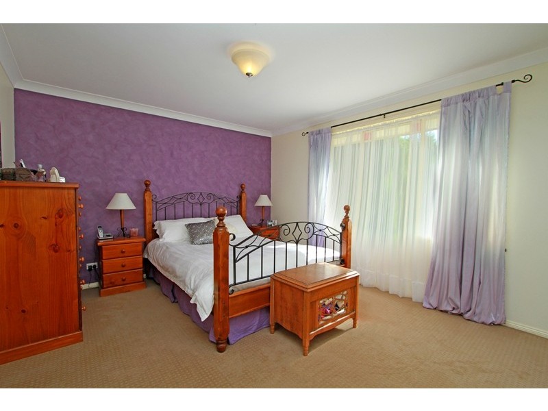 8 Windsor Place, Bargo NSW 2574