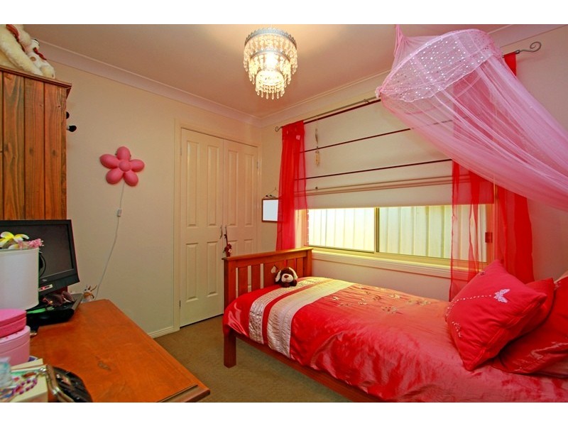 8 Windsor Place, Bargo NSW 2574