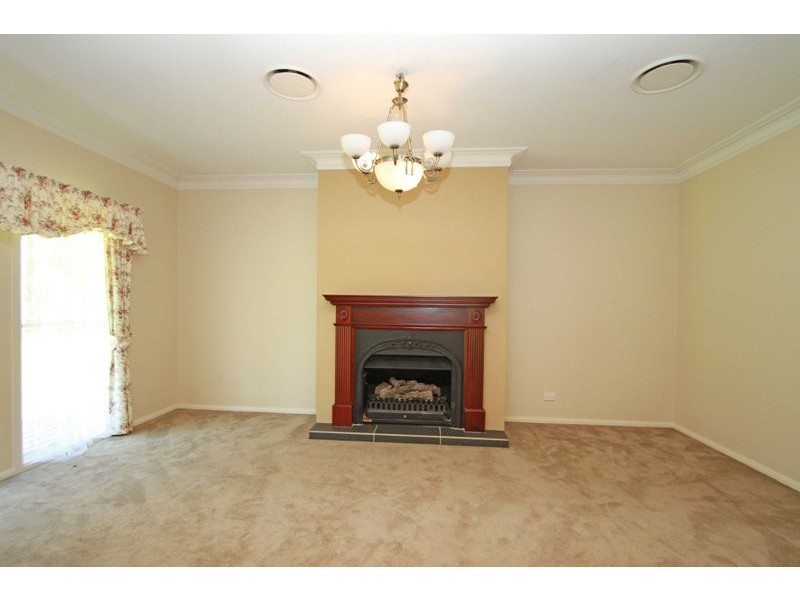 75 Byron Road, Tahmoor NSW 2573