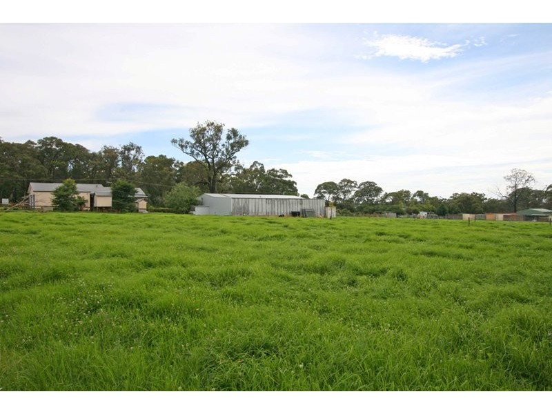 75 Byron Road, Tahmoor NSW 2573