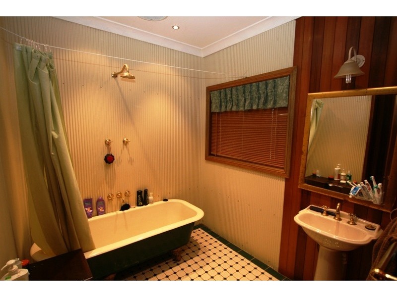 144 Lyrebird Road, Pheasants Nest NSW 2574