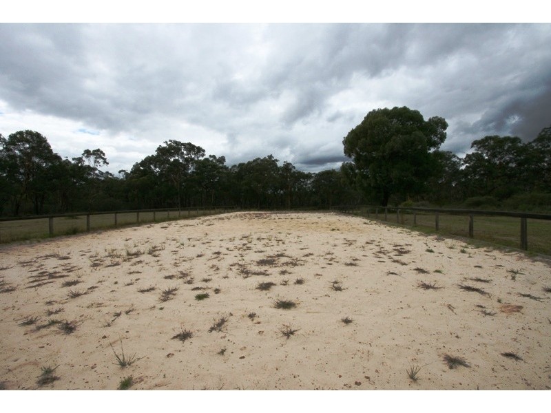 144 Lyrebird Road, Pheasants Nest NSW 2574