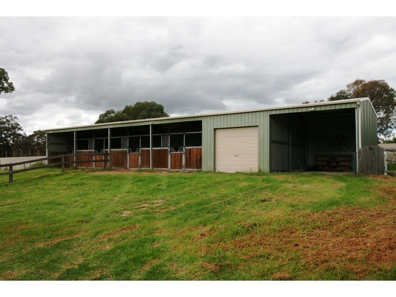 144 Lyrebird Road, Pheasants Nest NSW 2574