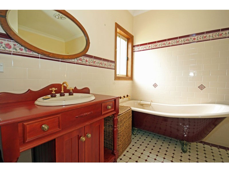 301 Argyle Street, Picton NSW 2571