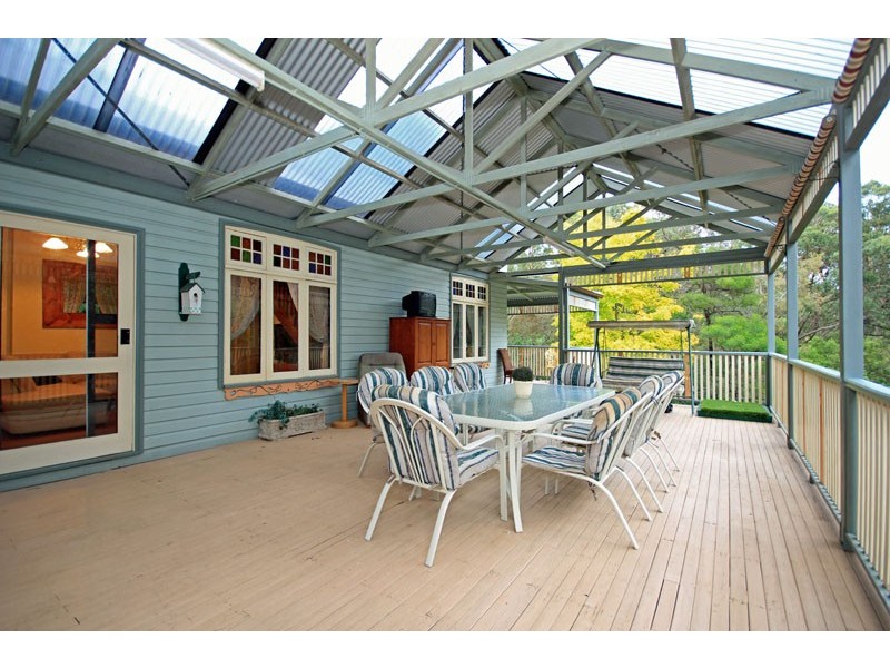 7 Carlton Road, Thirlmere NSW 2572