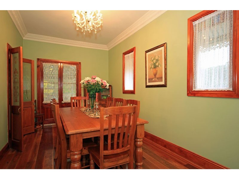 7 Carlton Road, Thirlmere NSW 2572