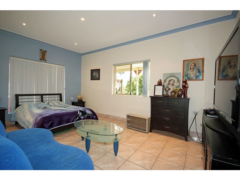 126 Nattai Street, Tahmoor NSW 2573