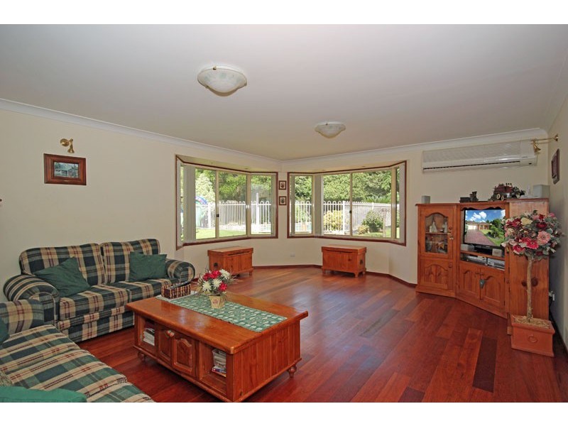 1 Campbell Street, Thirlmere NSW 2572