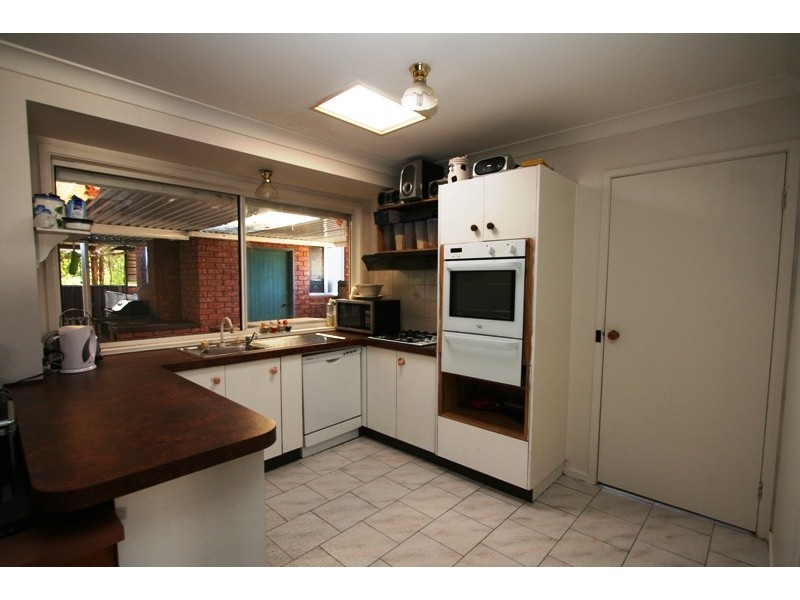 43 Westbourne Avenue, Thirlmere NSW 2572