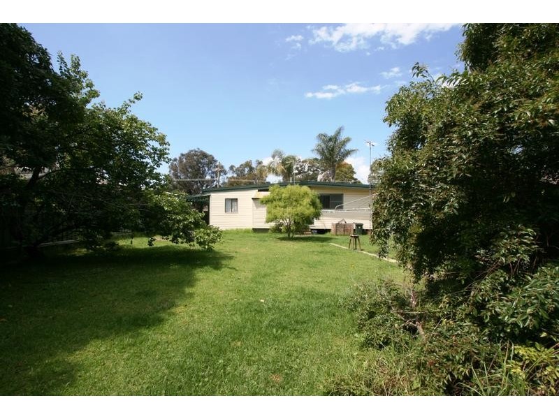 55 Oaks Street, Thirlmere NSW 2572