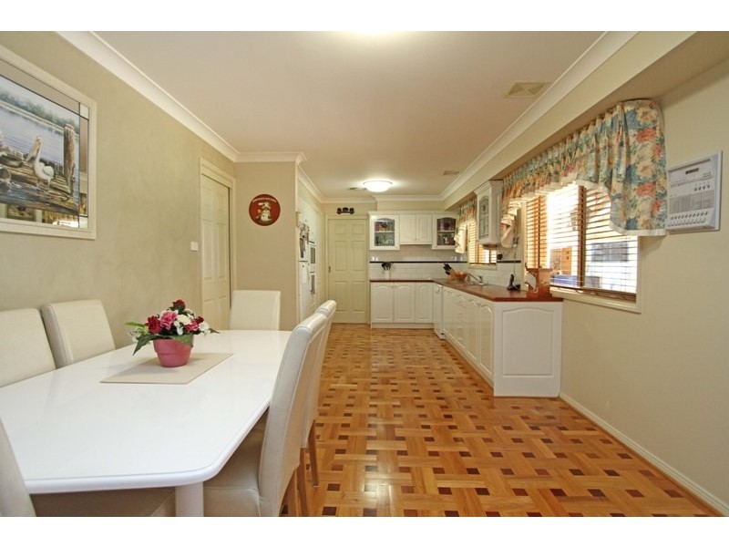 9 Durham Street, Douglas Park NSW 2569