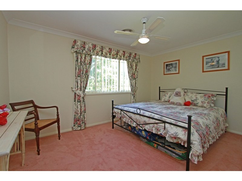 9 Durham Street, Douglas Park NSW 2569