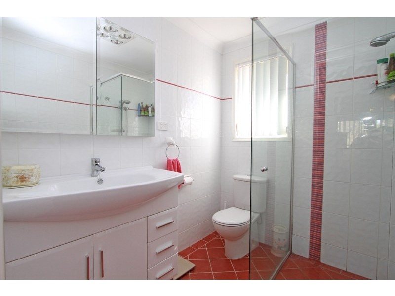 9 Durham Street, Douglas Park NSW 2569