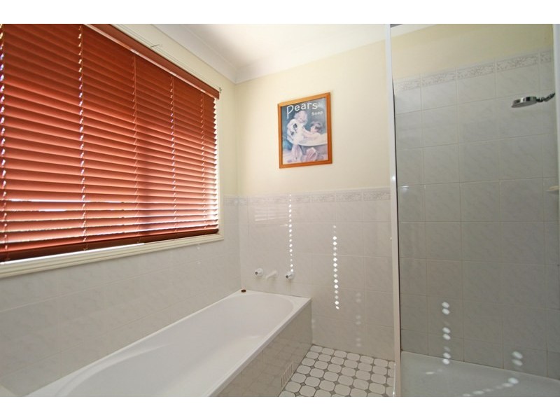 9 Durham Street, Douglas Park NSW 2569