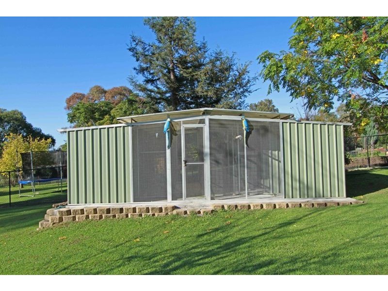 9 Durham Street, Douglas Park NSW 2569