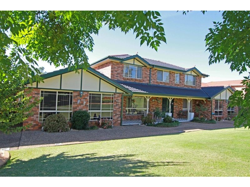 9 Durham Street, Douglas Park NSW 2569