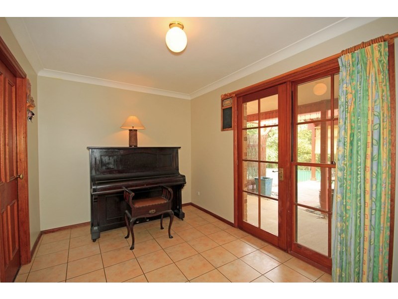 24 Campbell Street, Picton NSW 2571