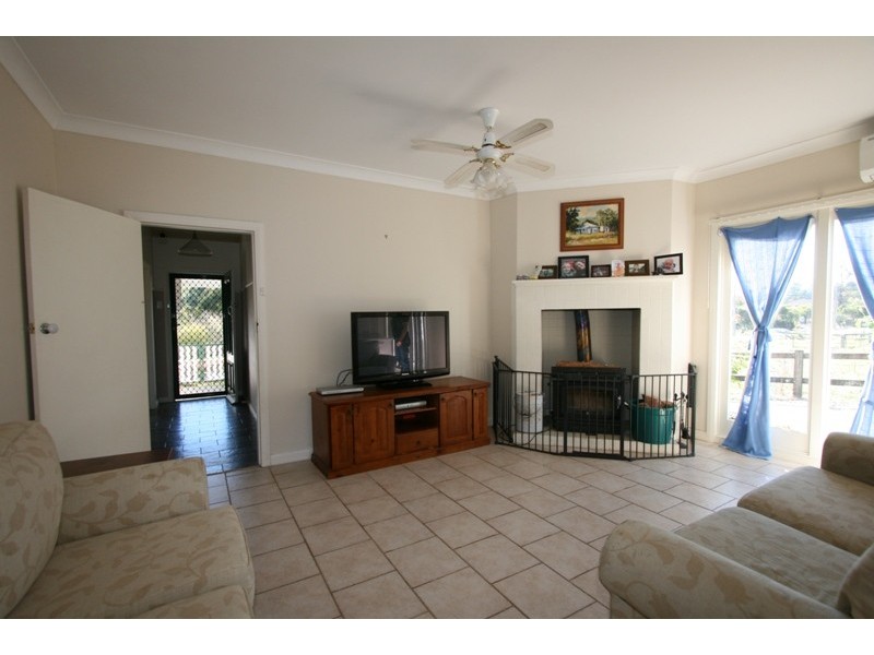 156 Menangle Street, Picton NSW 2571