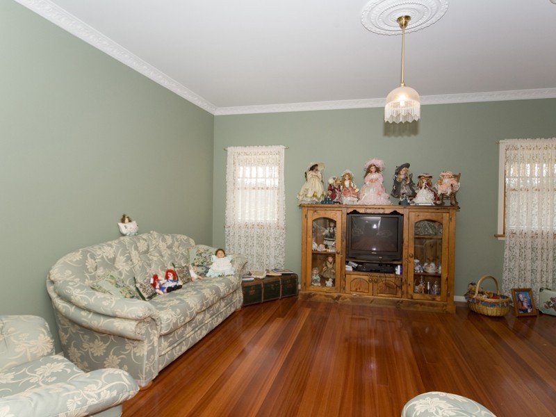1 The Ironbarks, Picton NSW 2571