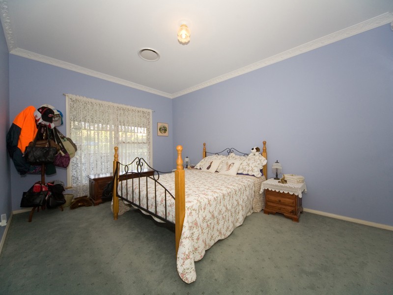 1 The Ironbarks, Picton NSW 2571